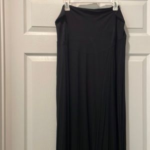 Motherhood Maternity maxi skirt size XL
